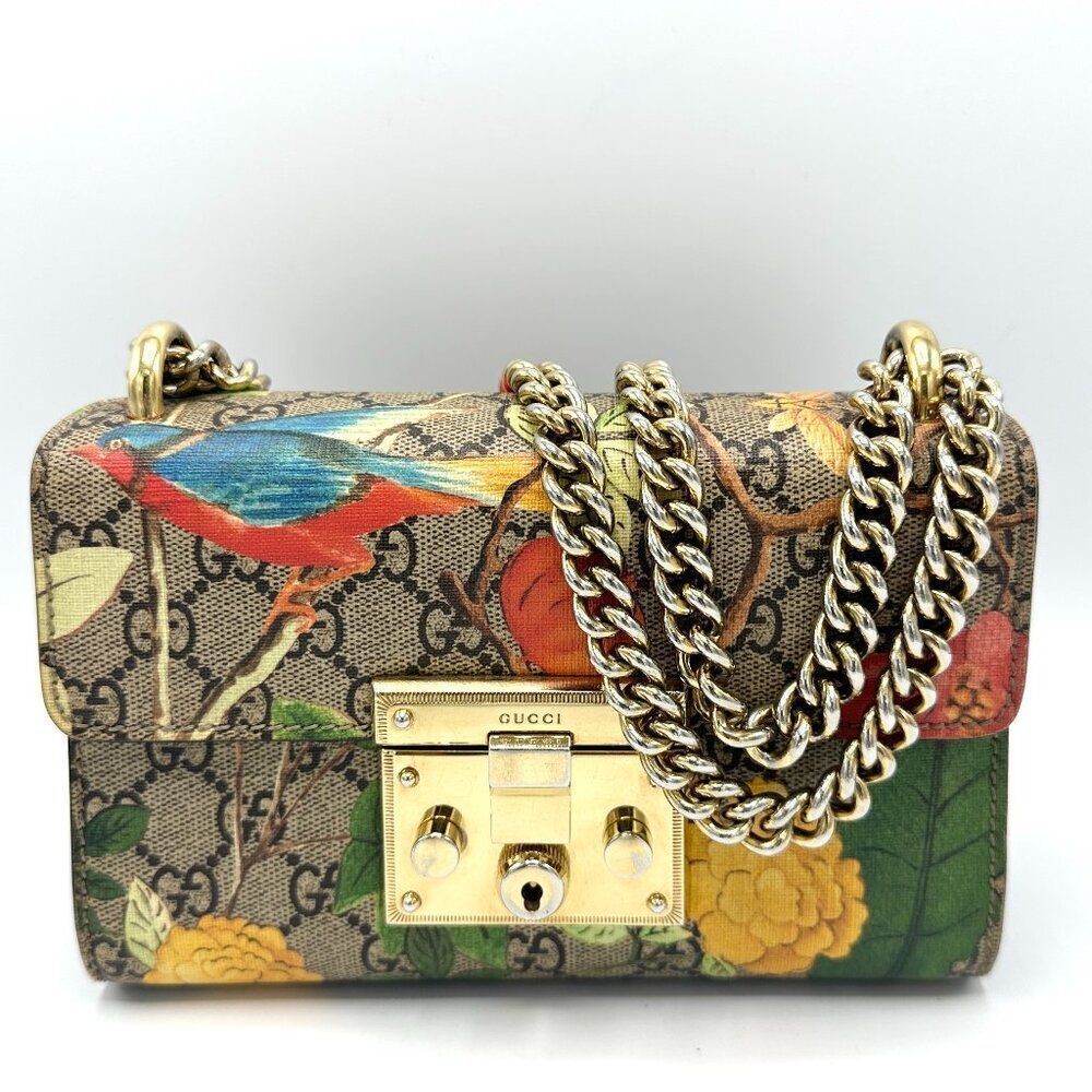 Gucci GG Supreme Tian Padlock Chain Flap